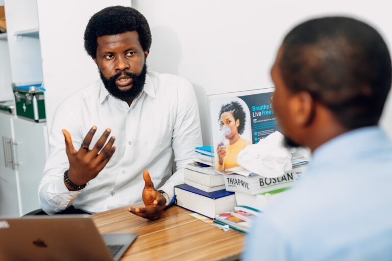 Clinician talking with a patient during a counseling session