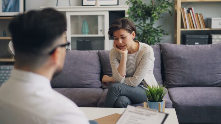 Couple in conversation during a family planning consultation