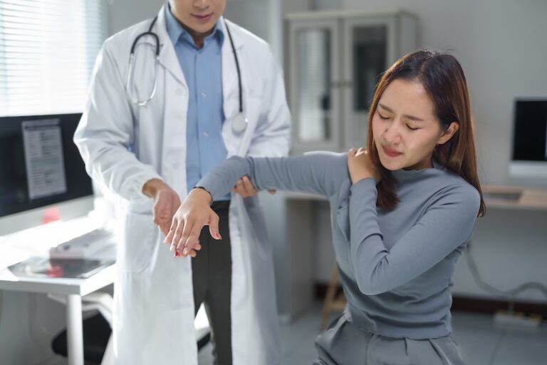 pain management doctor clinic job patient in sacremento